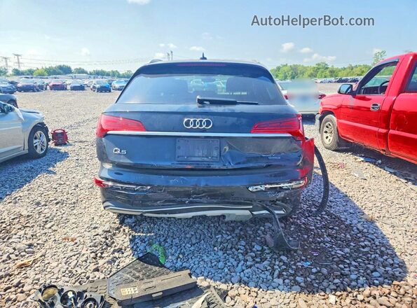 WA1BAAFYXM2055942 2021 AUDI Q5 Black Rear view