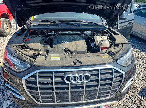 WA1BAAFYXM2055942 2021 AUDI Q5 Black Rear interior view
