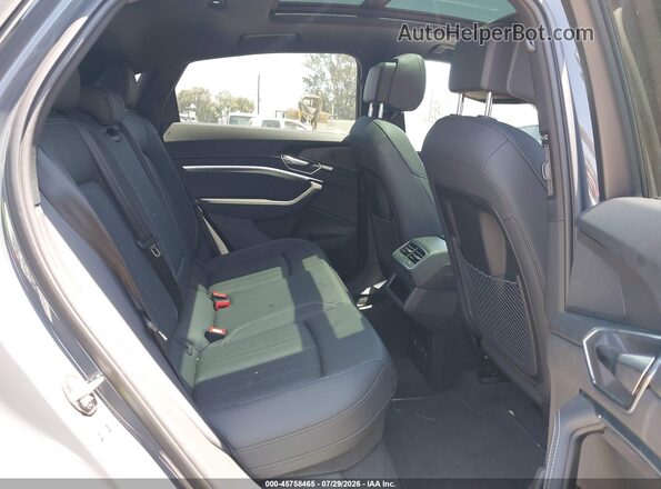 WA1BAAGE9RB063607 2024 AUDI Q8 E-TRON Серый Вид наклейки с VIN-кодом