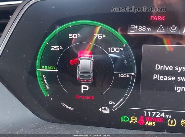 WA1BAAGE9RB063607 2024 AUDI Q8 E-TRON Серый 