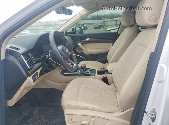WA1BBAFY6P2038508 2023 AUDI Q5 White Vista interior delantera
