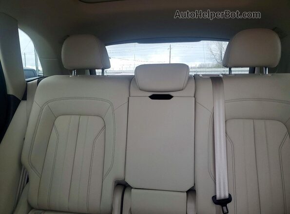 WA1BBAFY6P2038508 2023 AUDI Q5 White Vista de los asientos traseros