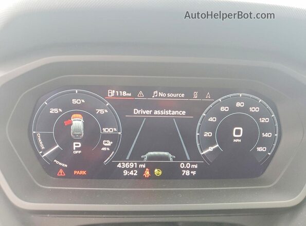 WA1BCBFZ1PP006435 2023 AUDI Q4 Black ხელსაწყოთა პანელის ხედი