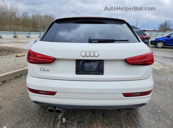 WA1BCCFS0JR007600 2018 AUDI Q3 White Rear view