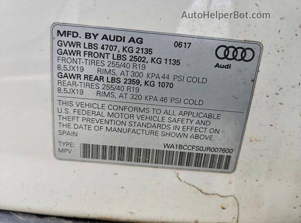 WA1BCCFS0JR007600 2018 AUDI Q3 White 360 interior view