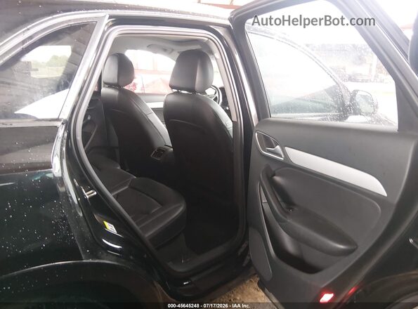 WA1BCCFS1HR015702 2017 AUDI Q3 Black Vista de la etiqueta del VIN