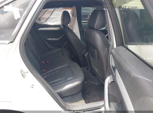 WA1BCCFS3JR012225 2018 AUDI Q3 White VIN კოდის სტიკერის ხედი
