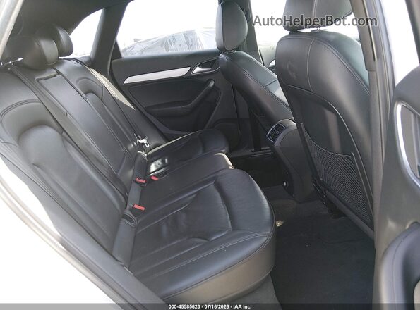 WA1BCCFS4JR024044 2018 AUDI Q3 Белый Вид наклейки с VIN-кодом