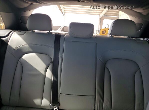 WA1BCCFS5JR023727 2018 AUDI Q3 Белый Вид задних сидений