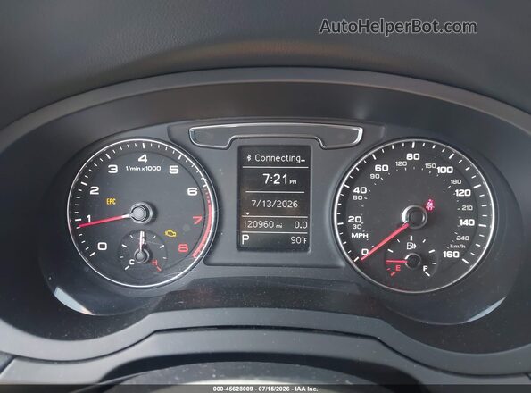 WA1BCCFS8JR018487 2018 AUDI Q3 White Вид задніх сидінь
