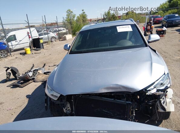 WA1BCCFSXJR030902 2018 AUDI Q3 Silver Rear interior view