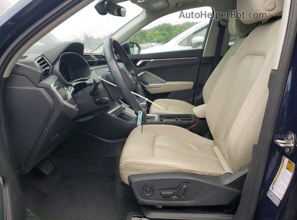 WA1BECF31L1113882 2020 AUDI Q3 Blue Вид салону спереду