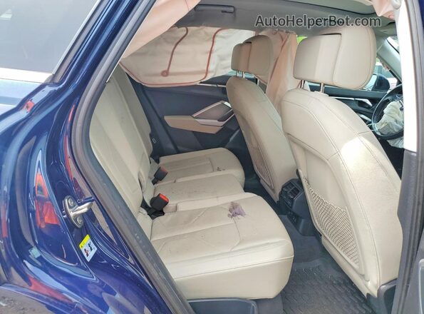 WA1BECF34L1092543 2020 AUDI Q3 Blue Widok tylnych siedzeń