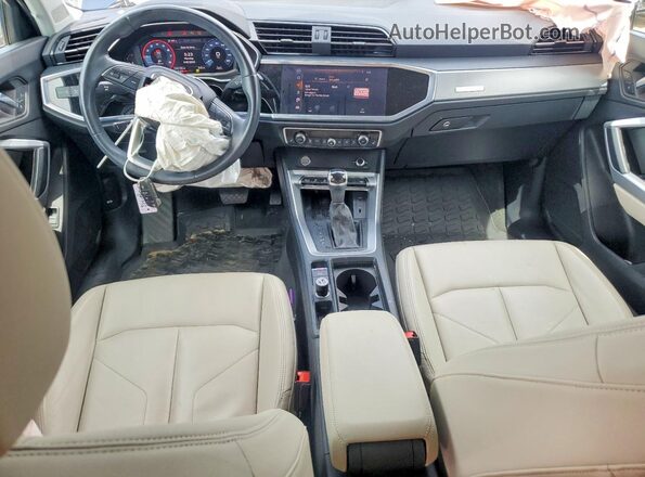 WA1BECF34L1092543 2020 AUDI Q3 Blue Widok deski rozdzielczej