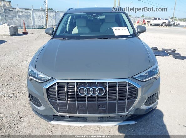WA1BECF39L1040504 2020 AUDI Q3 Gray Instrument cluster view