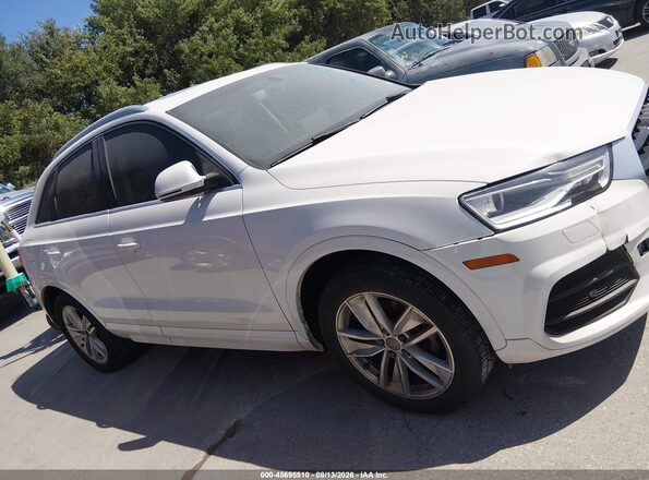 WA1BFCFS3GR011091 2016 AUDI Q3 White Вид задньої частини салону