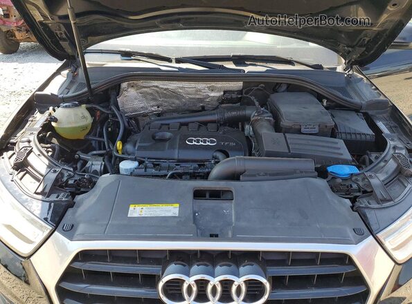 WA1BFCFS3GR012158 2016 AUDI Q3 Black Вид підкапотного простору