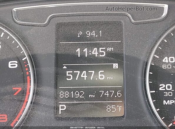 WA1BFCFS4GR013819 2016 AUDI Q3 White Widok tylnych siedzeń