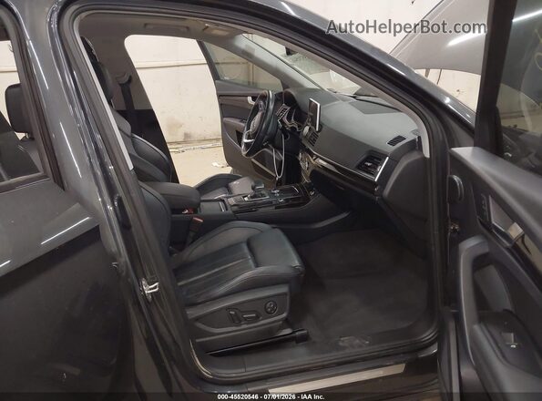WA1BNAFY0K2025835 2019 AUDI Q5 Серый Вид салона спереди