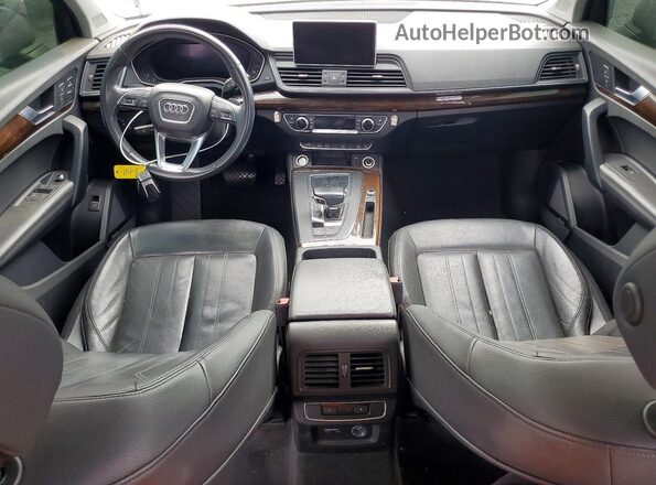 WA1BNAFY0L2014013 2020 AUDI Q5 Blue Vista del salpicadero