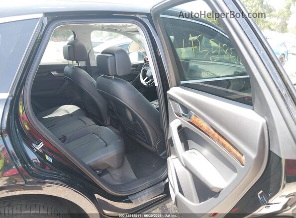 WA1BNAFY2J2045602 2018 AUDI Q5 Black VIN sticker view