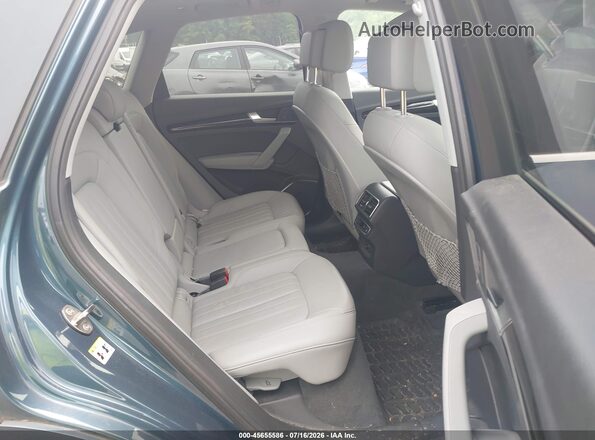WA1BNAFY2J2228451 2018 AUDI Q5 Light Blue VIN კოდის სტიკერის ხედი