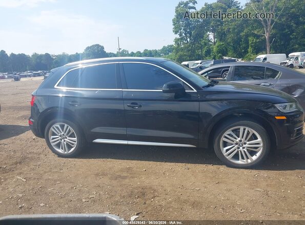 WA1BNAFY2J2234475 2018 AUDI Q5 Black Սալոնի հետևի տեսք