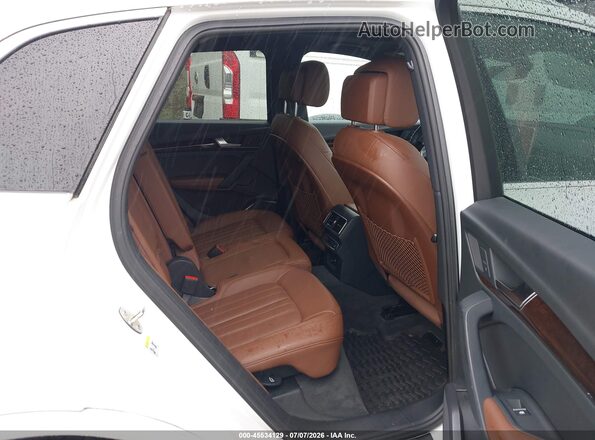 WA1BNAFY3J2181561 2018 AUDI Q5 White Вид наклейки з VIN-кодом