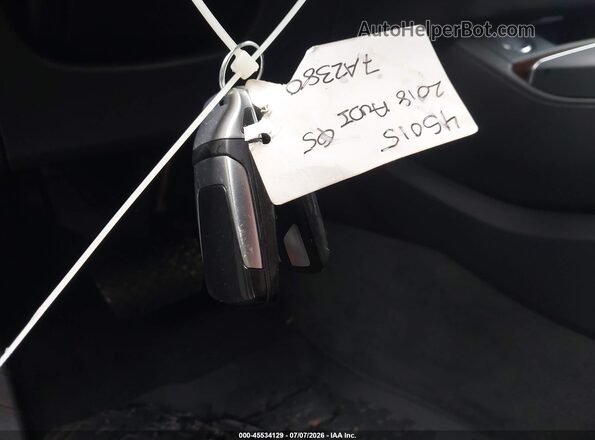 WA1BNAFY3J2181561 2018 AUDI Q5 White Вид панелі приладів