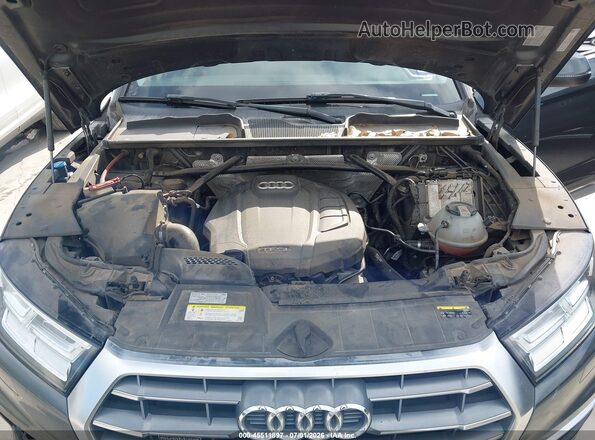 WA1BNAFY3K2030544 2019 AUDI Q5 Серый Вид сзади