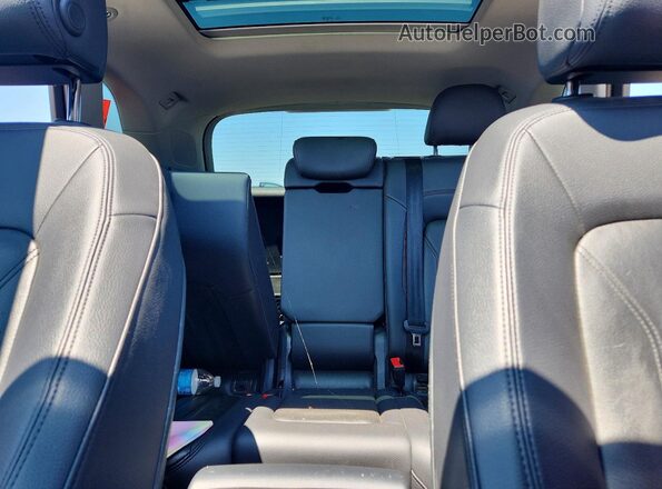 WA1BNAFY4J2141120 2018 AUDI Q5 Серый Вид задних сидений