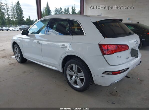 WA1BNAFY4J2197705 2018 AUDI Q5 White Rear left