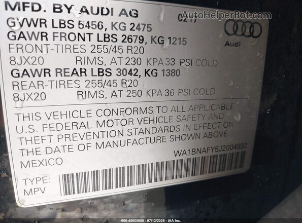 WA1BNAFY5J2004932 2018 AUDI Q5 Black Vista del compartimento del motor