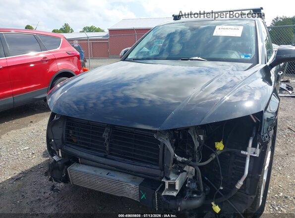 WA1BNAFY5J2004932 2018 AUDI Q5 Black Vista frontal