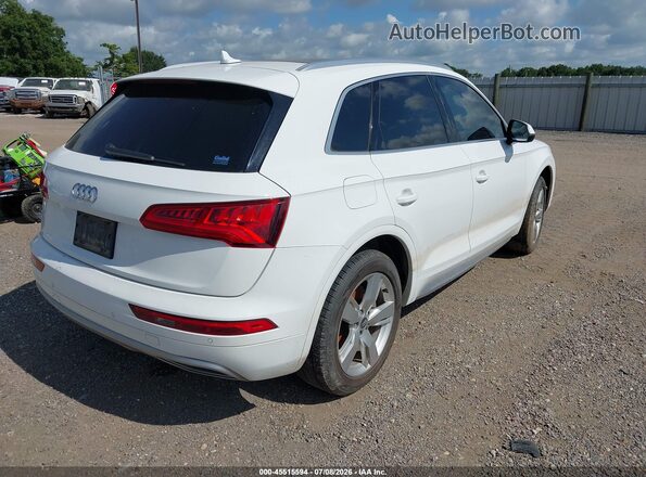 WA1BNAFY5J2049532 2018 AUDI Q5 White Rear right