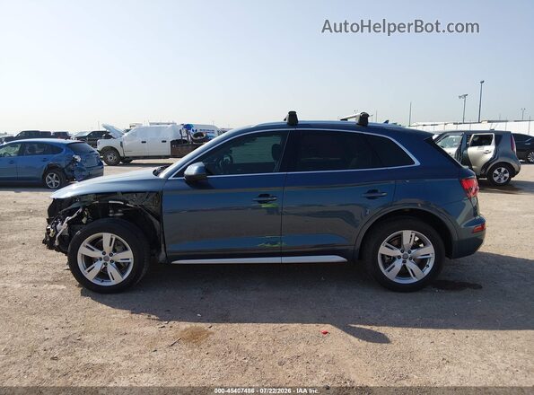 WA1BNAFY5J2096933 2018 AUDI Q5 Blue 