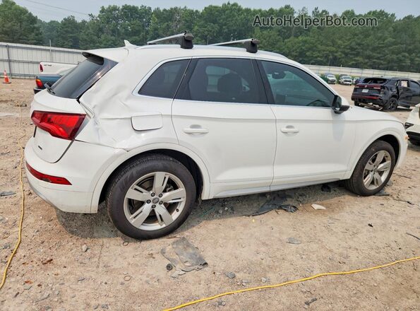 WA1BNAFY5K2139751 2019 AUDI Q5 White Rear right