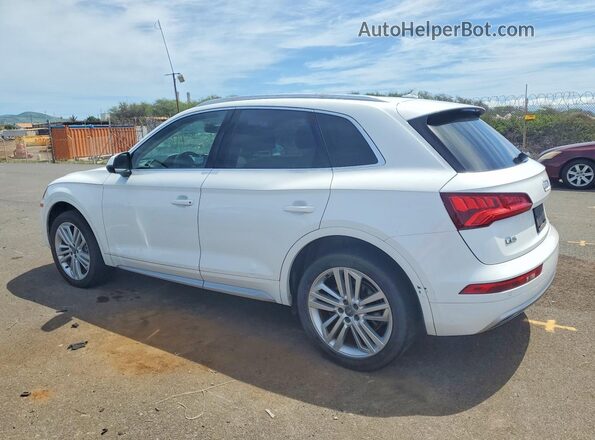 WA1BNAFY6K2107262 2019 AUDI Q5 White Rear left