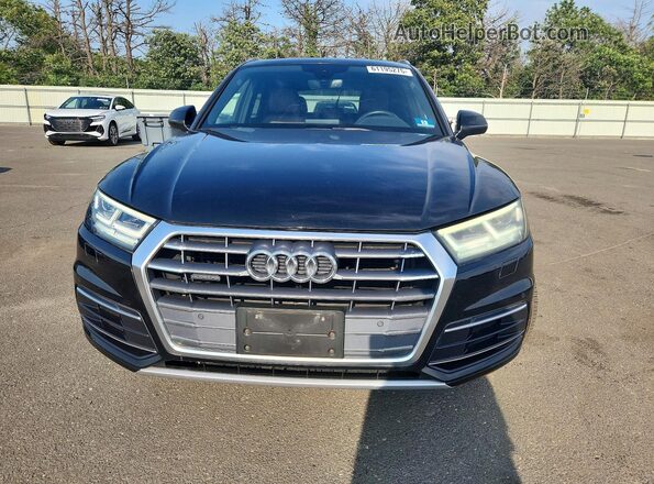 WA1BNAFY7J2247710 2018 AUDI Q5 Black Widok z przodu