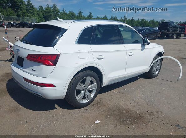 WA1BNAFY7K2048285 2019 AUDI Q5 White Rear right