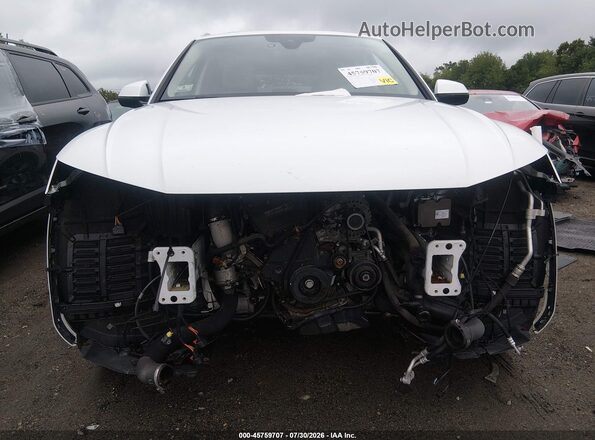 WA1BNAFYXJ2146757 2018 AUDI Q5 White Vista interior trasera