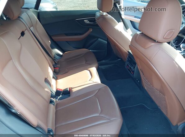 WA1BVAF17KD023670 2019 AUDI Q8 Gray Widok naklejki z numerem VIN