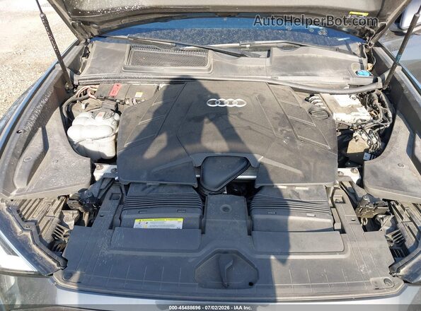 WA1BVAF17KD023670 2019 AUDI Q8 Gray Widok z tyłu