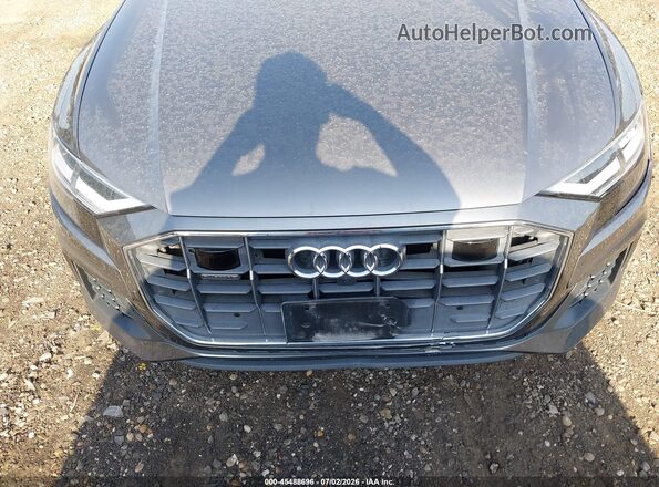 WA1BVAF17KD023670 2019 AUDI Q8 Gray Widok z przodu
