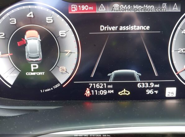 WA1BVAF18KD015528 2019 AUDI Q8 White 