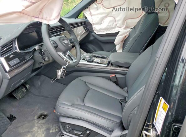WA1BVBF70TD012876 2026 AUDI Q7 Black Vista interior delantera