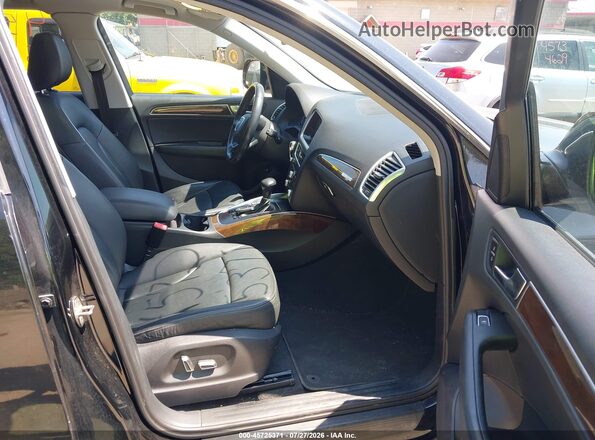 WA1C2AFP1GA033461 2016 AUDI Q5 Black Вид салону спереду