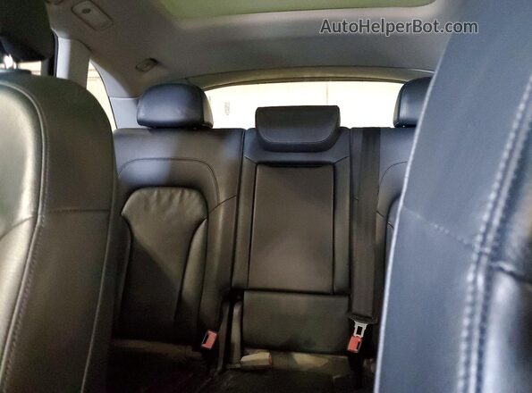 WA1C2AFP1GA034531 2016 AUDI Q5 Charcoal Vista de los asientos traseros