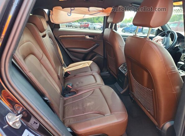 WA1C2AFP1HA068759 2017 AUDI Q5 Blue Widok tylnych siedzeń
