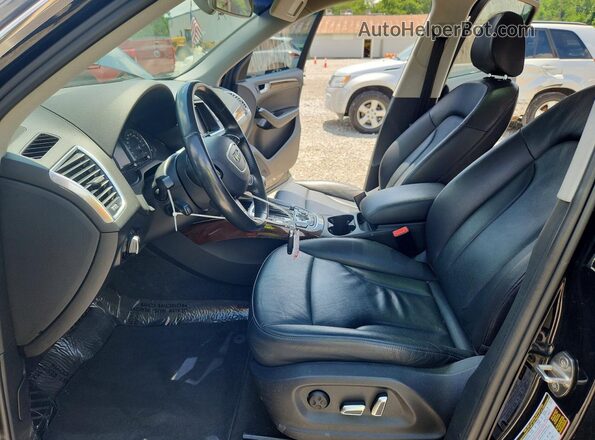 WA1C2AFP1HA092723 2017 AUDI Q5 Черный Вид салона спереди